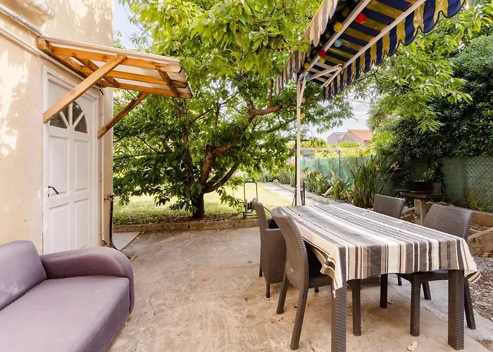 - 5min Des Plages - Parking Gratuit - Climatisation Appartamento